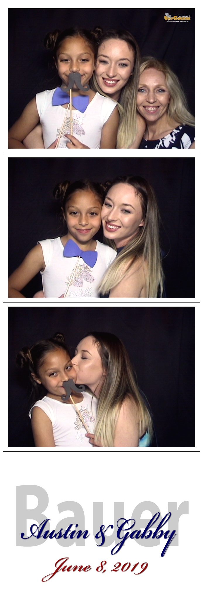 Bauer / Gregory Wedding  | View more photos from the event at gallery.saycheesephotobooth.com/u/SayCheesePhotoBooth/Bauer-Gregory-Wedding